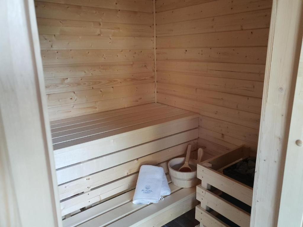 Fla-Uta Sianozety Villa Luaran gambar